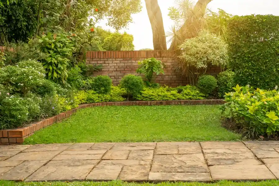 Common Challenges In Landscaping Maintenance Solutions in Kirkland WA Common Challenges In Landscaping Maintenance Solutions in Kirkland WA